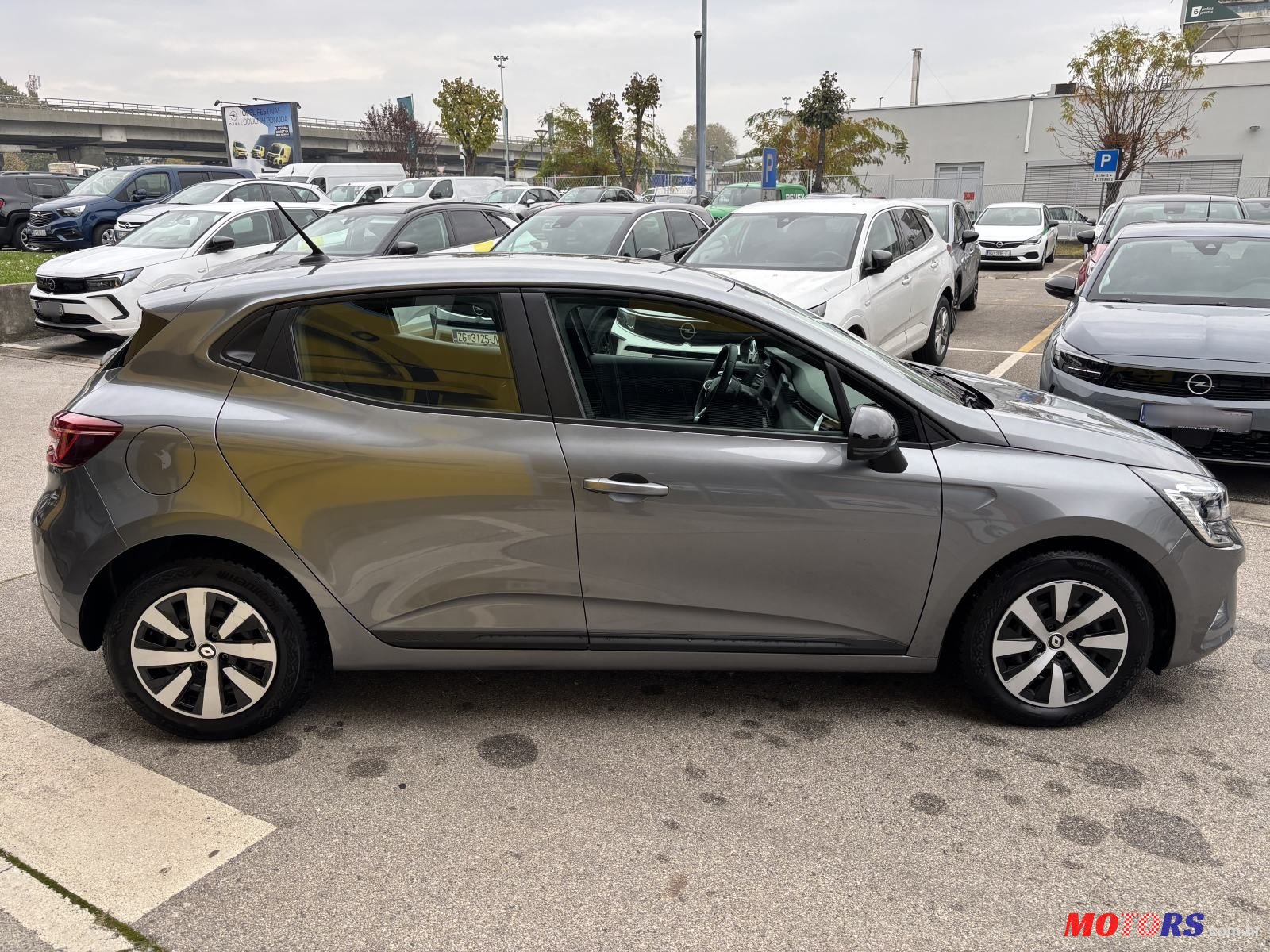 2023' Renault Clio 1.0 Equilibre photo #6