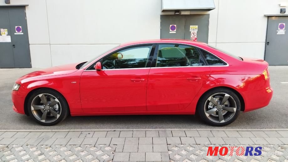 2011' Audi A4 2,0 Tdi photo #3