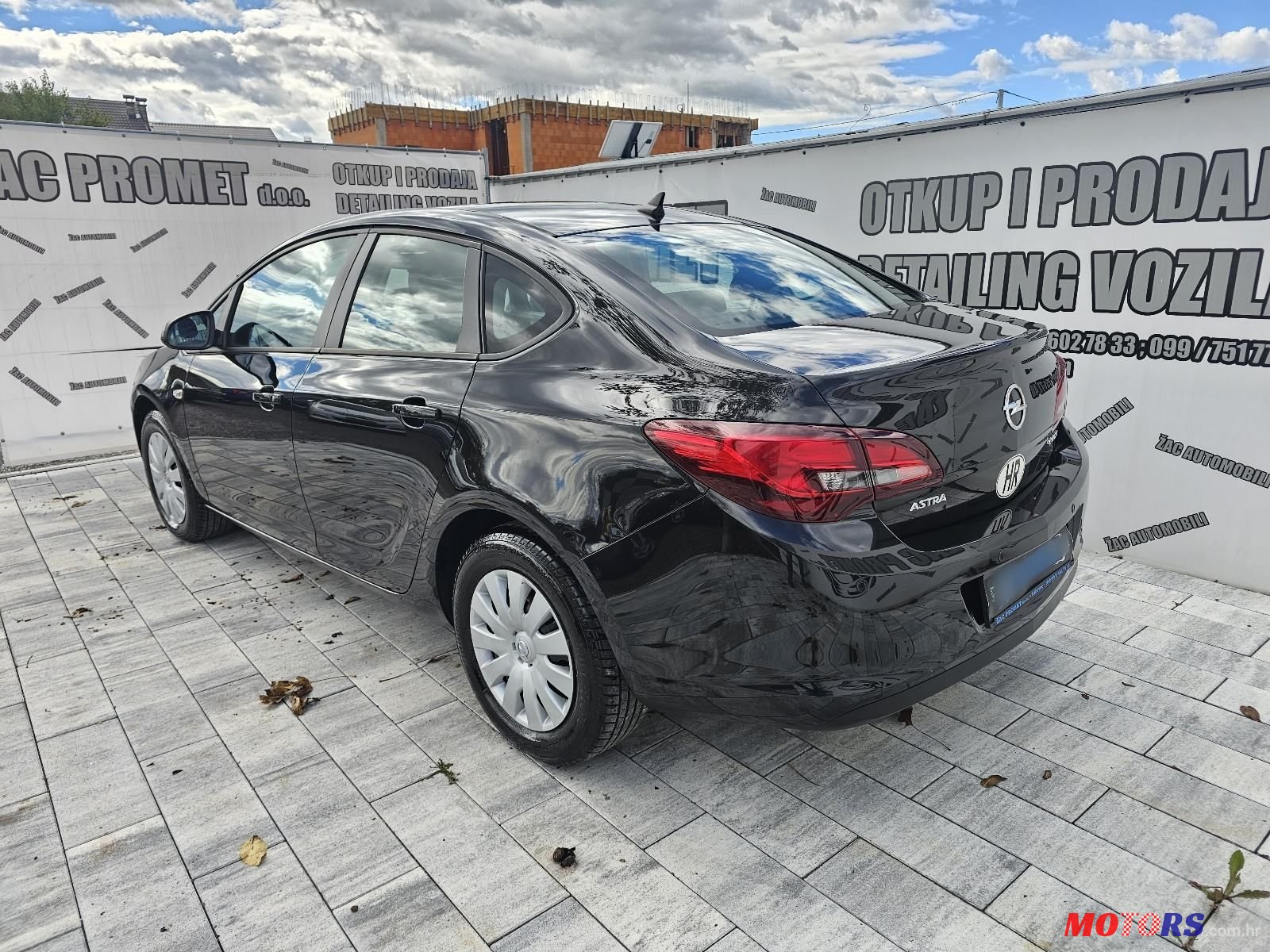 2014' Opel Astra 1.6 Cdti photo #2