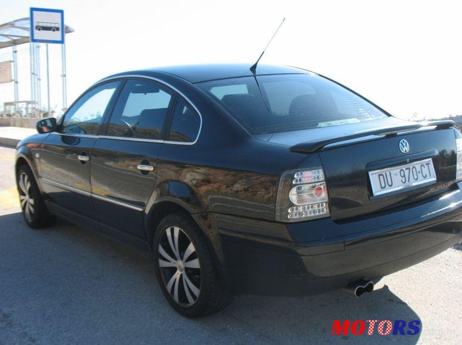 1997' Volkswagen Passat 1,6 photo #2