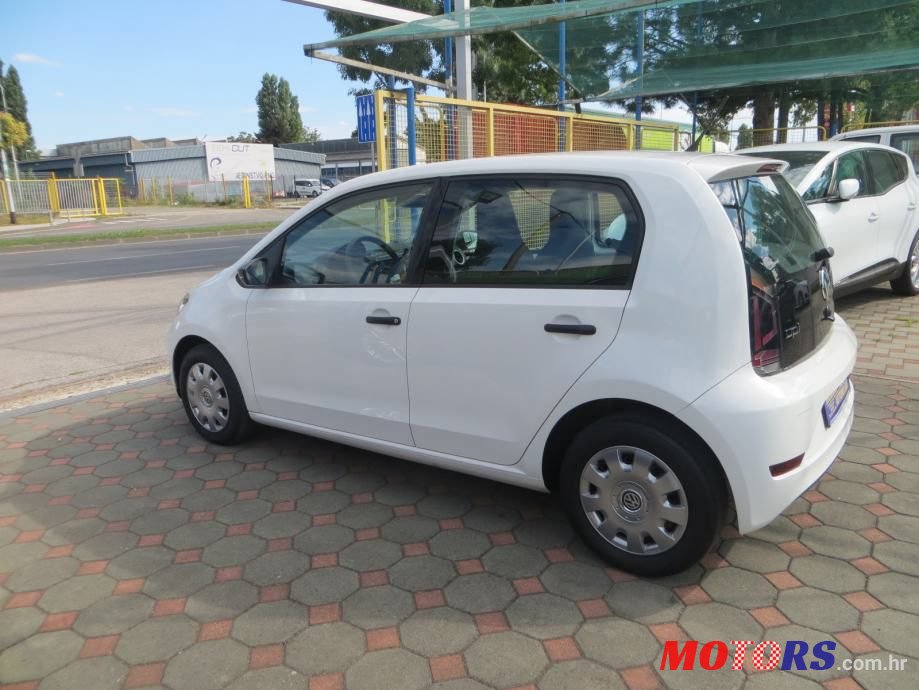 2018' Volkswagen Up! 1,0 photo #5