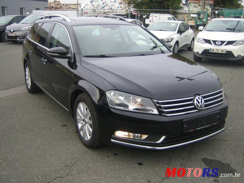 2014' Volkswagen Passat Variant photo #1