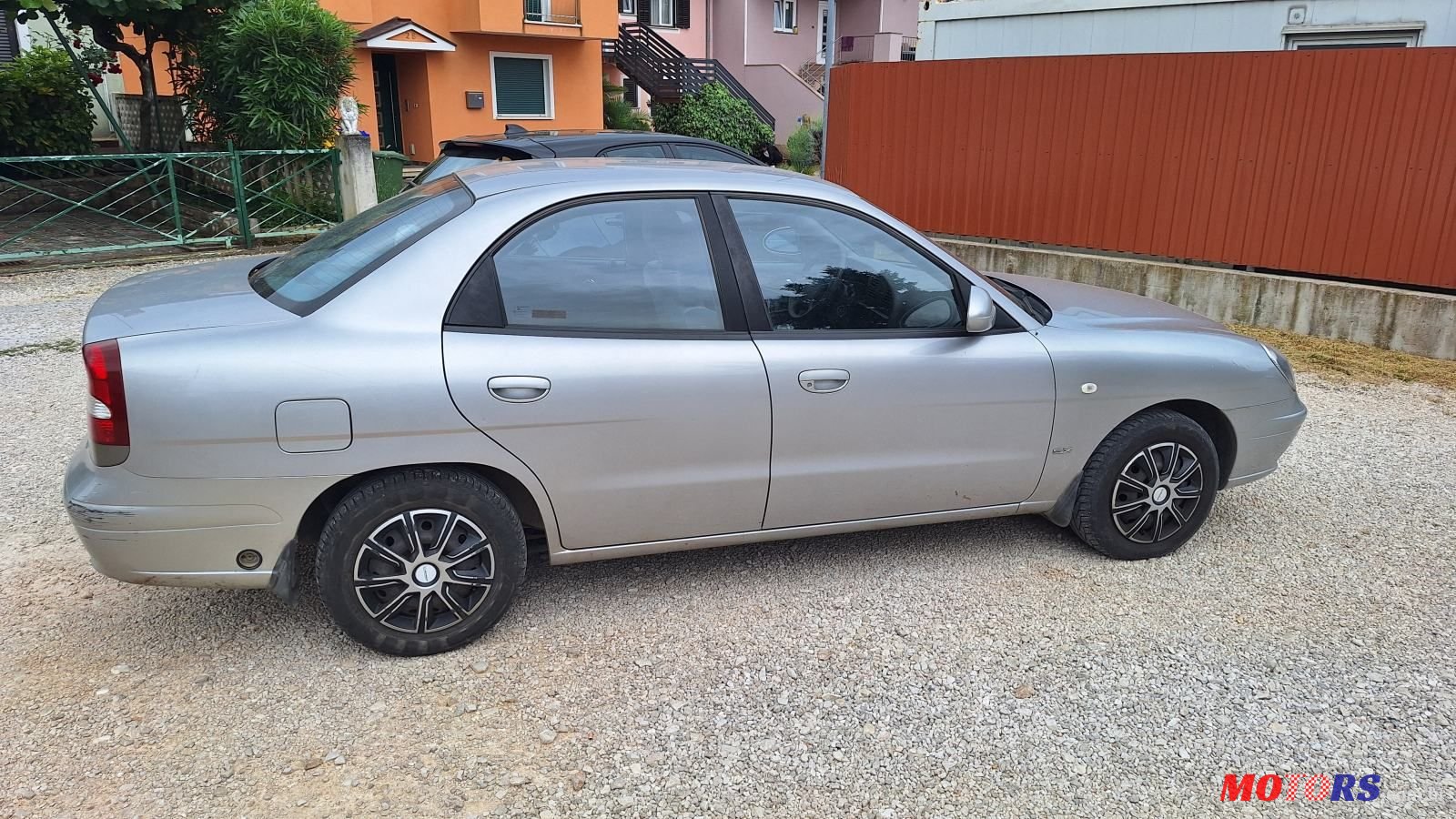 2001' Daewoo Nubira 1,6 Sx photo #1