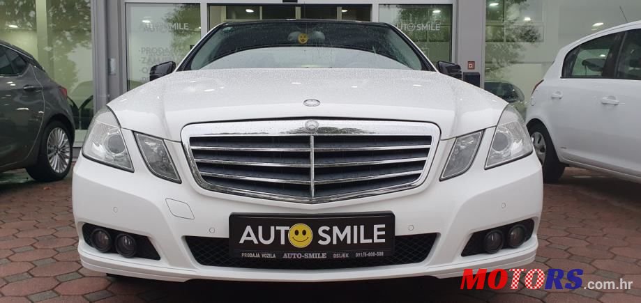 2010' Mercedes-Benz E-Klasa photo #5