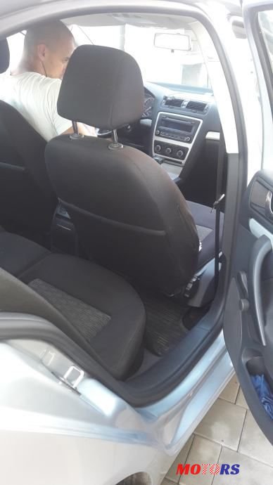 2010' Skoda Octavia 1,9 Tdi photo #6
