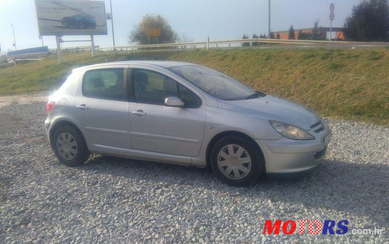 2002' Peugeot 307 2,0 HDi photo #2