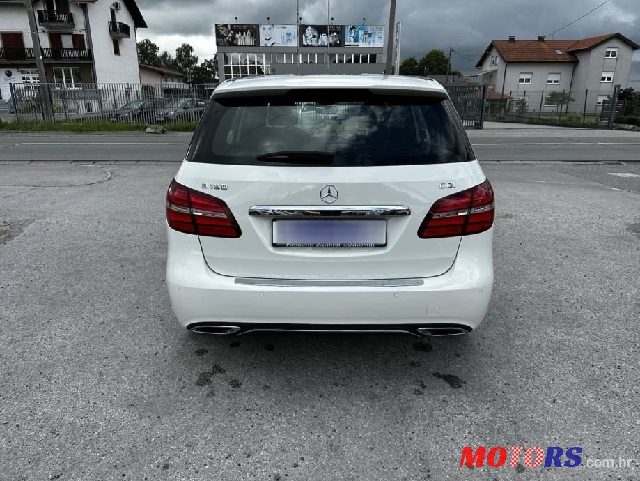 2016' Mercedes-Benz B-Klasa 180 photo #5