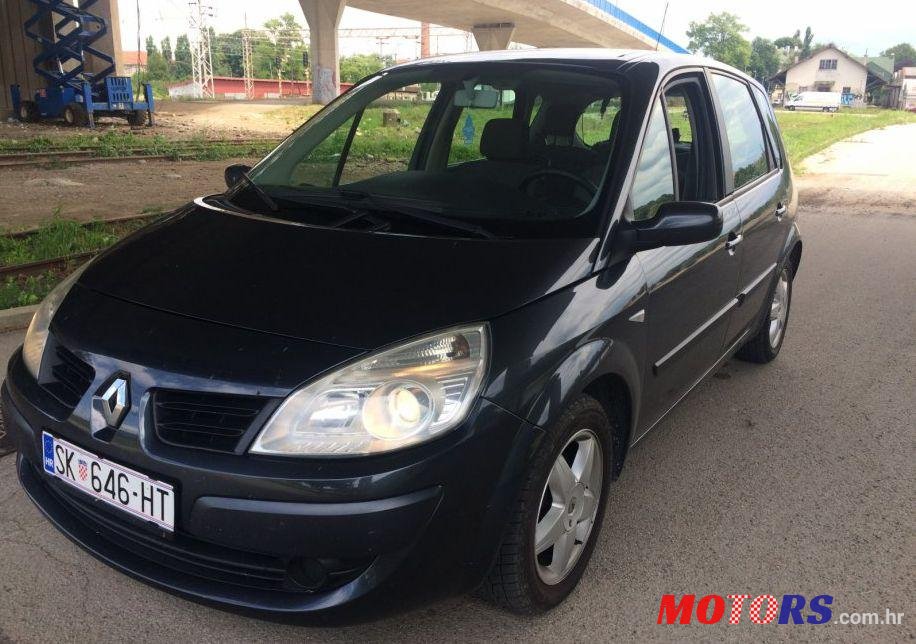 2008' Renault Scenic 1,5 Dci photo #1