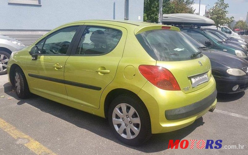 2008' Peugeot 207 1,4 16V Vti photo #2