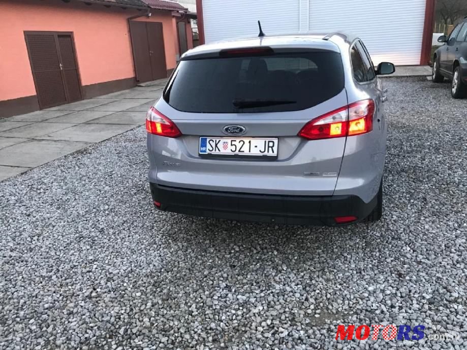 2012' Ford Focus Karavan photo #4