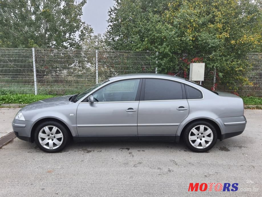 2002' Volkswagen Passat 1,9 Tdi photo #2