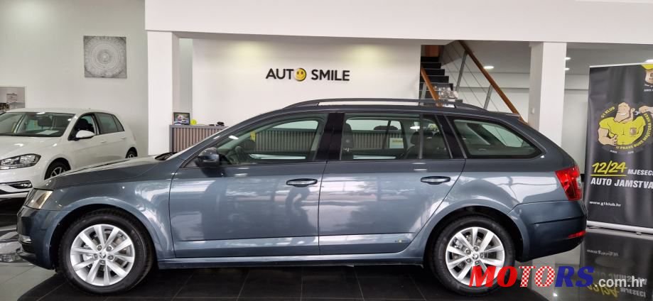 2018' Skoda Octavia Combi photo #2