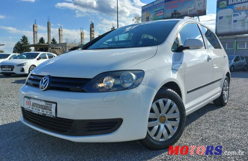 2010' Volkswagen Golf 6 1,2 Tsi photo #1