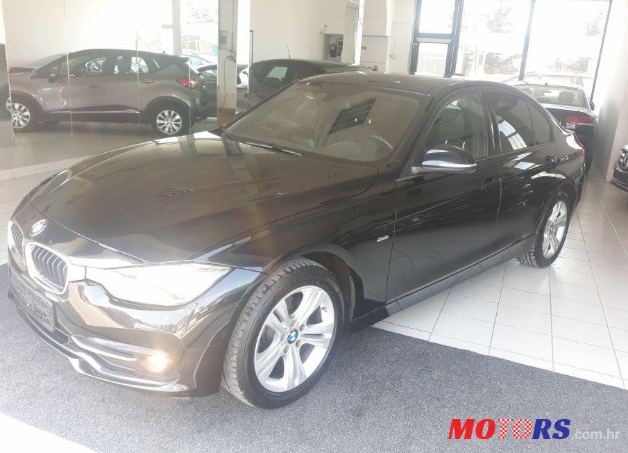 2015' BMW Serija 3 316D photo #1