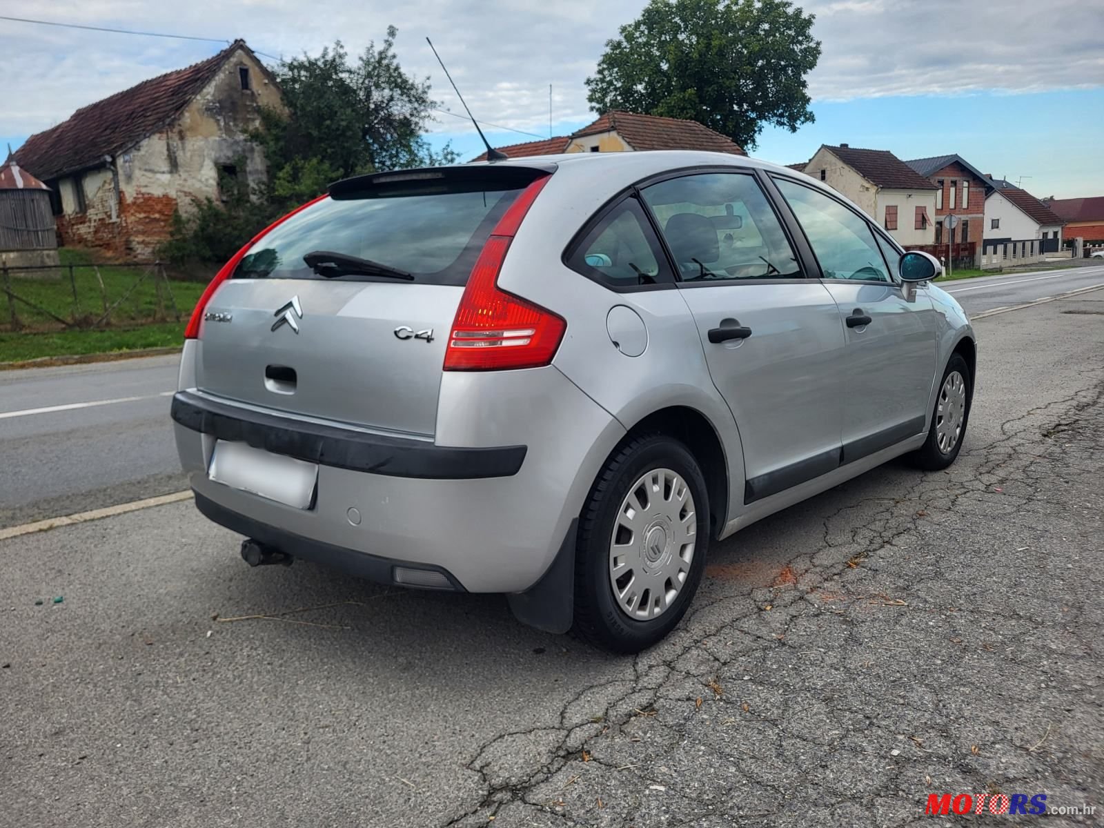 2005' Citroen C4 1,4 I 16V X photo #6