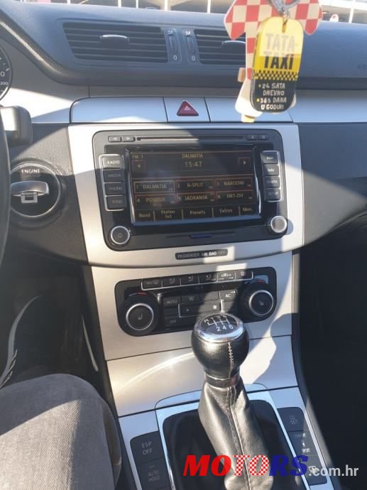 2010' Volkswagen Passat 2,0 Tdi photo #4