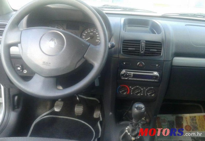 2008' Renault Clio 1,2 photo #1