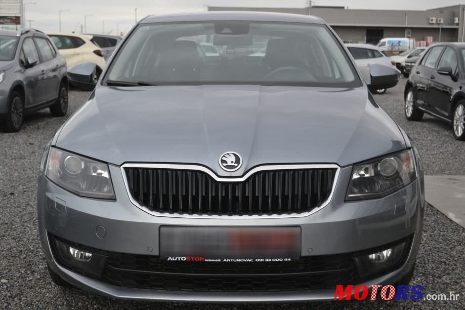 2013' Skoda Octavia 1,6 Tdi photo #2