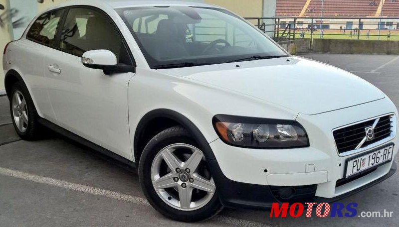 2008' Volvo C30 1,6 D photo #2