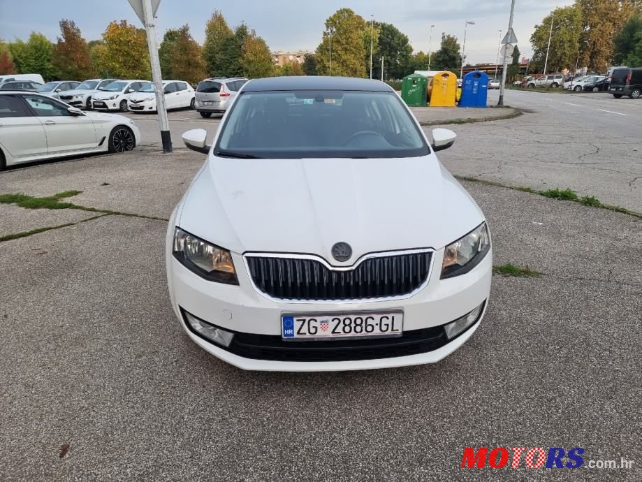 2014' Skoda Octavia photo #2