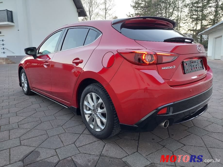 2015' Mazda 3 photo #4