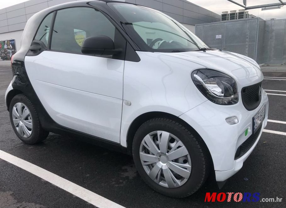 2017' Smart Fortwo Coupe 1,0. Mhd photo #1