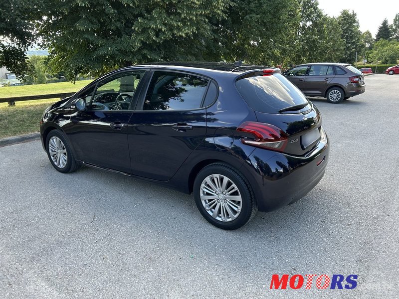 2019' Peugeot 208 photo #4