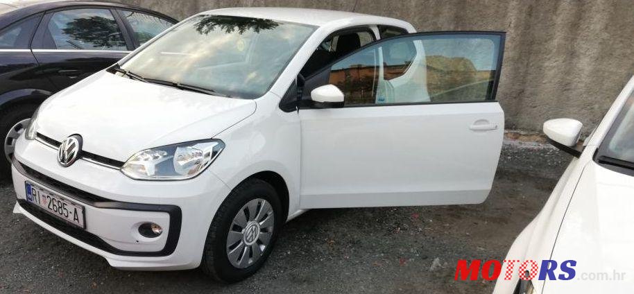 2016' Volkswagen Up! 1,0 Up! photo #1
