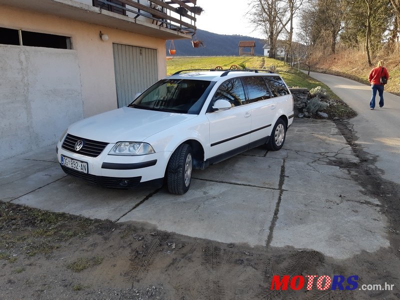 2004' Volkswagen Passat B5 photo #1