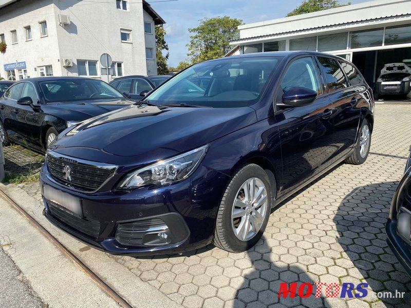 2020' Peugeot 308 Sw photo #1