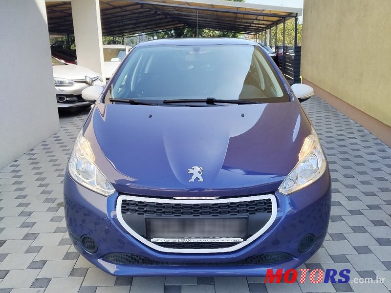 2015' Peugeot 208 1,4 Hdi photo #2