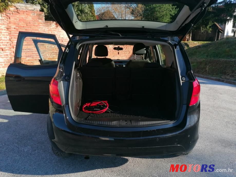 2011' Opel Meriva 1,3 Cdti photo #6
