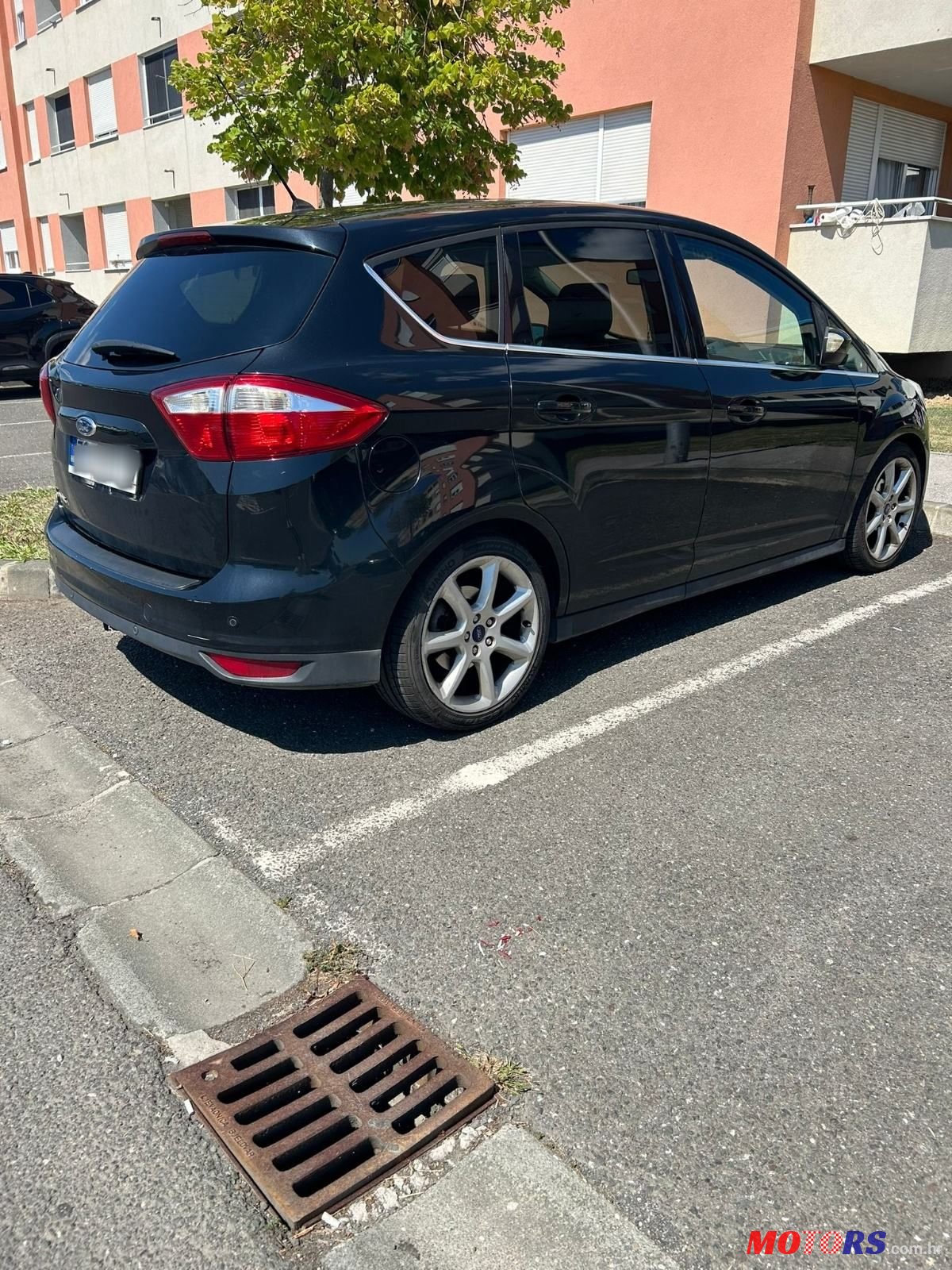 2013' Ford C-MAX 1.6 Tdci photo #3