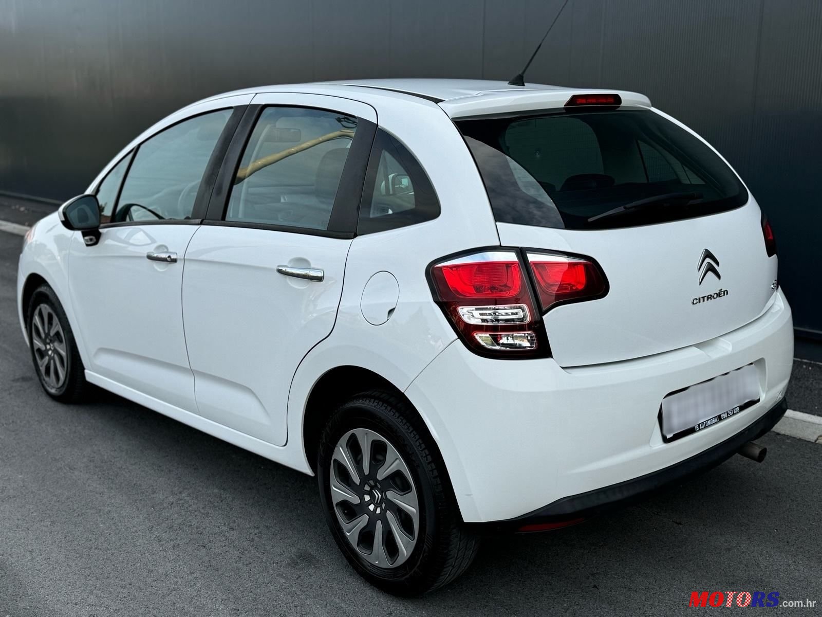2015' Citroen C3 1,4 Hdi photo #5