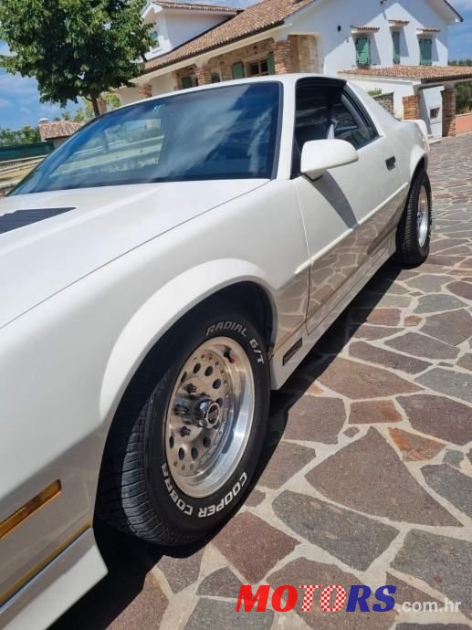 1988' Chevrolet Camaro photo #3