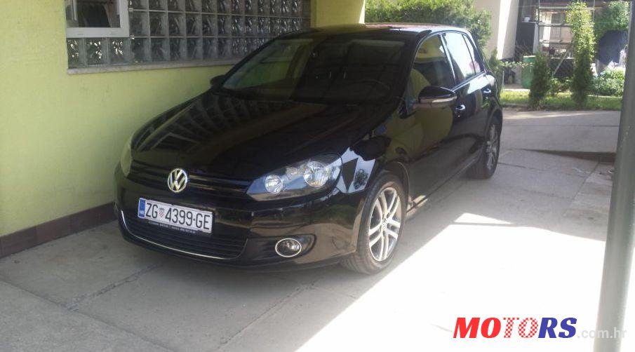 2010' Volkswagen Golf VI 1,6 Tdi photo #1