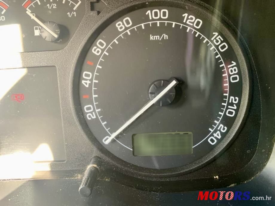 2004' Skoda Octavia 1,9 Tdi Classic photo #6