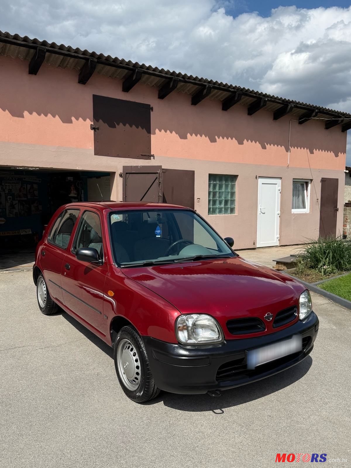 2000' Nissan Micra 1,0 16V photo #1