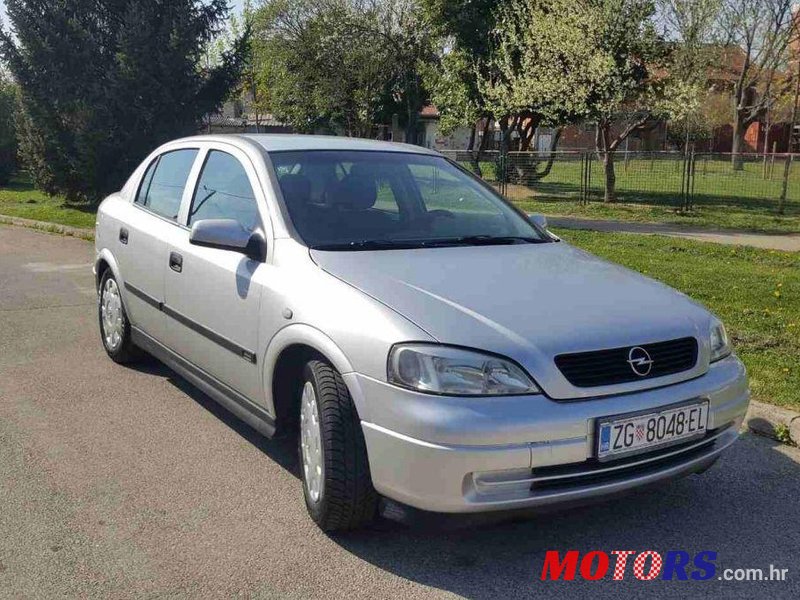 2001' Opel Astra 1,6 photo #1