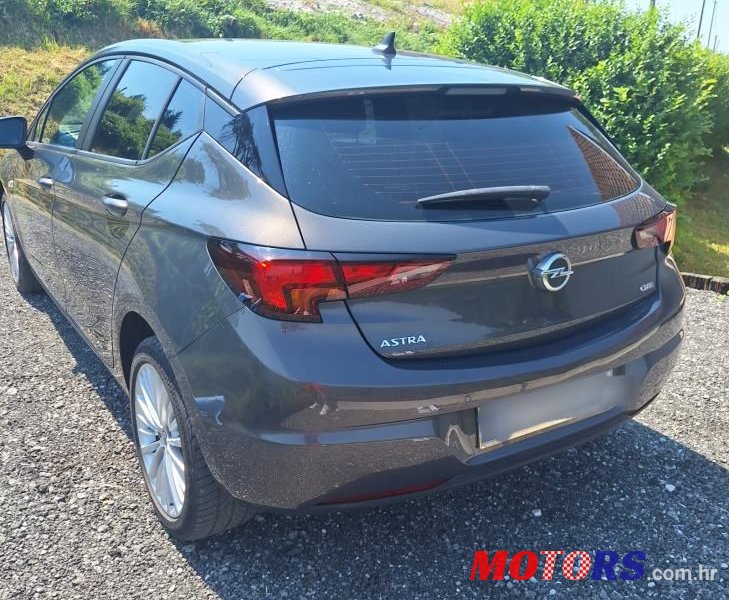 2016' Opel Astra 1,6 Cdti photo #4