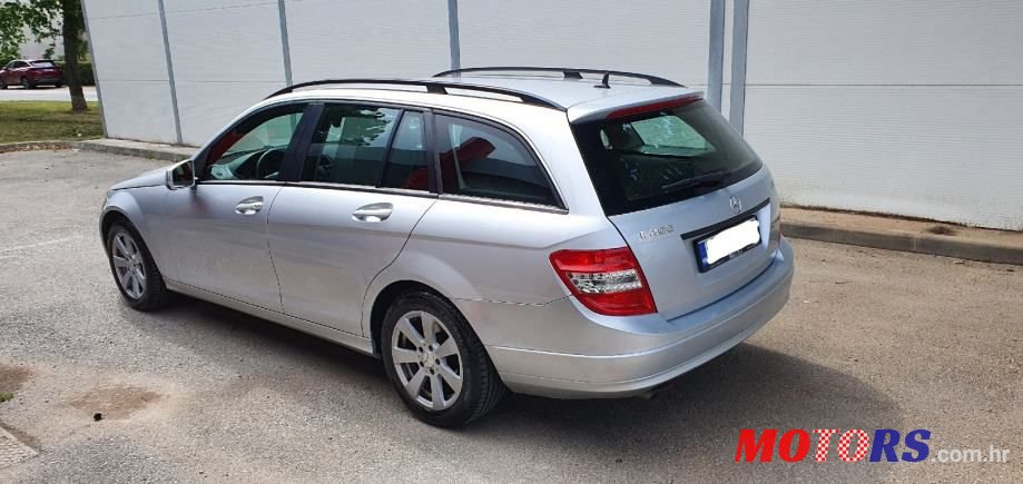 2009' Mercedes-Benz C-Klasa 200 Cdi T photo #3