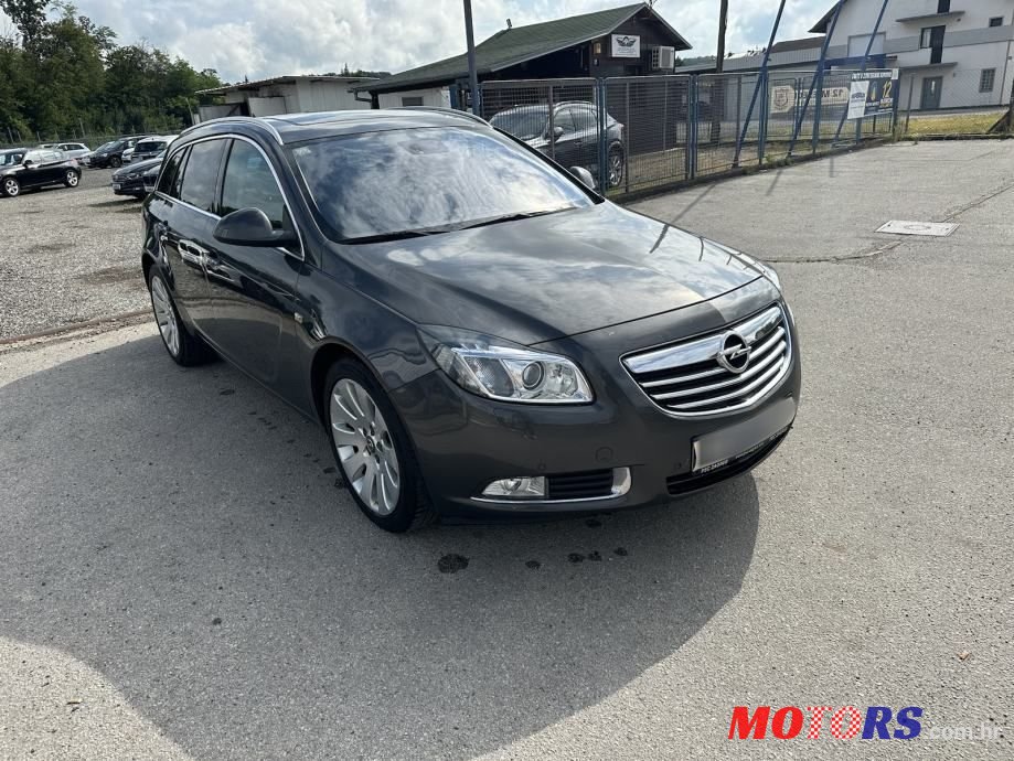 2011' Opel Insignia Karavan photo #1