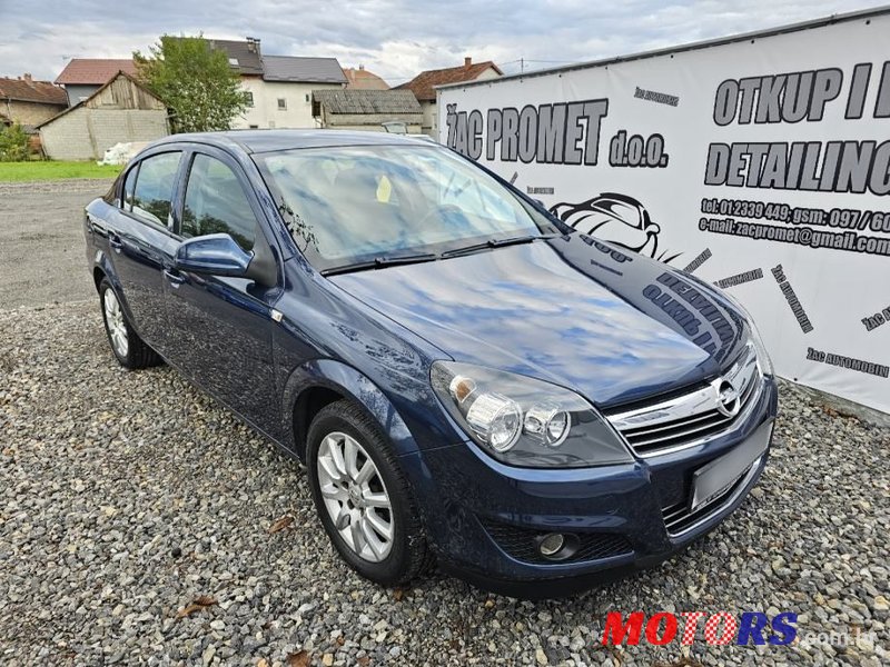 2010' Opel Astra 1,7 Cdti photo #2