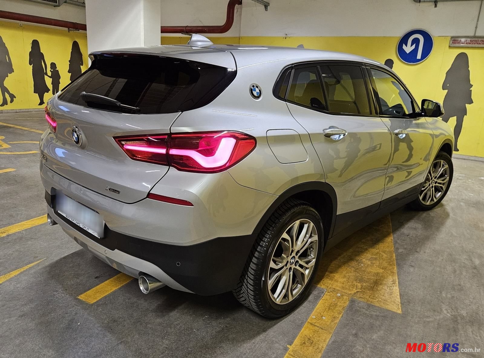 2019' BMW X2 Xdrive18D photo #2