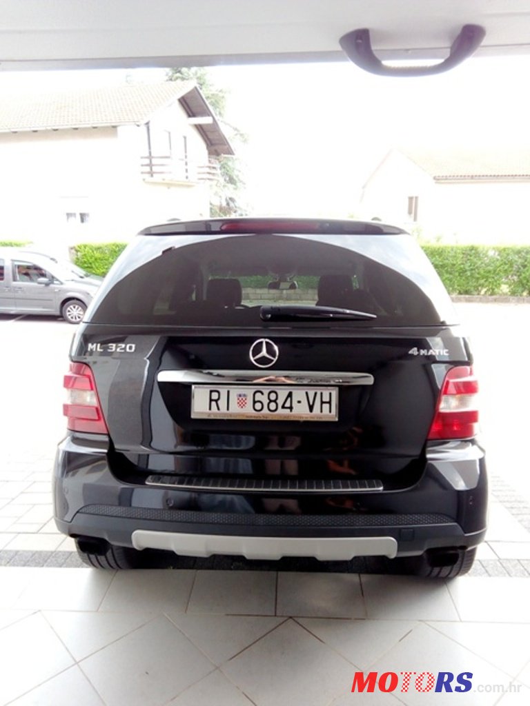 2008' Mercedes-Benz ML 320 photo #4