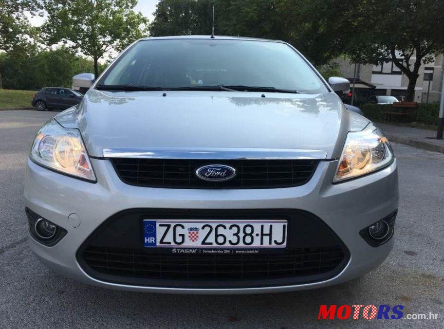 2010' Ford Focus 1,6 photo #1