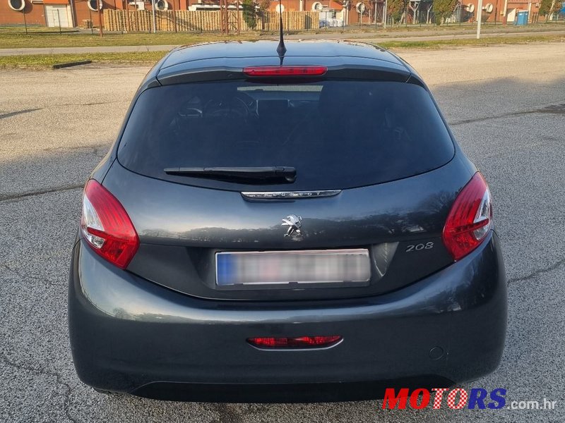 2015' Peugeot 208 1,2 Puretech photo #6