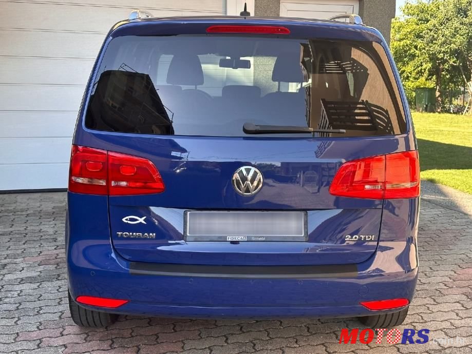 2011' Volkswagen Touran 2,0 Tdi photo #5