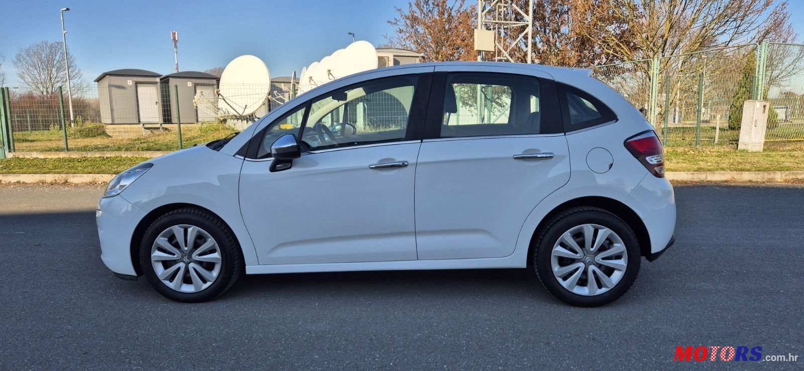 2013' Citroen C3 1,2 Vti photo #4