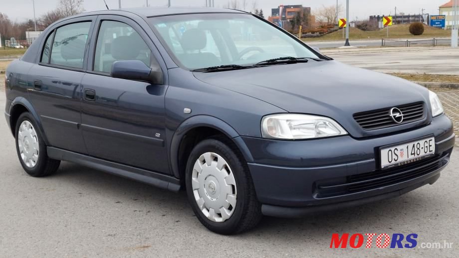 2006' Opel Astra 1,4 16V photo #5